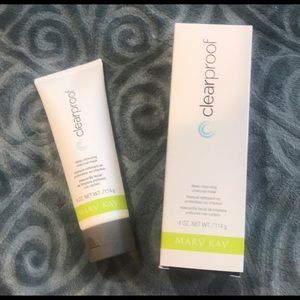 Mary Kay Deep-Cleansing Charcoal Mask